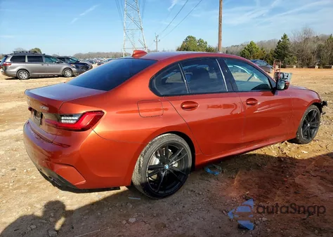 2021 BMW 330Xi z USA, uszkodzony, nr VIN 3MW5R7J01M8B60951